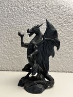 Mysticalls Drache mit Kristallkugel 15cm hoch