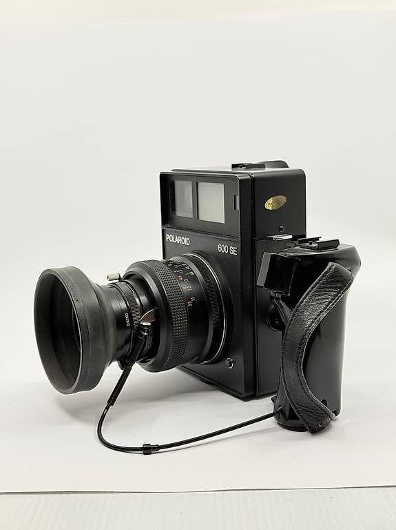 Polaroid Fotocamera: Polaroid 600 SE Professionelle Sofortbildkamera – Usato da Biel/Bienne venduto da hausamgern