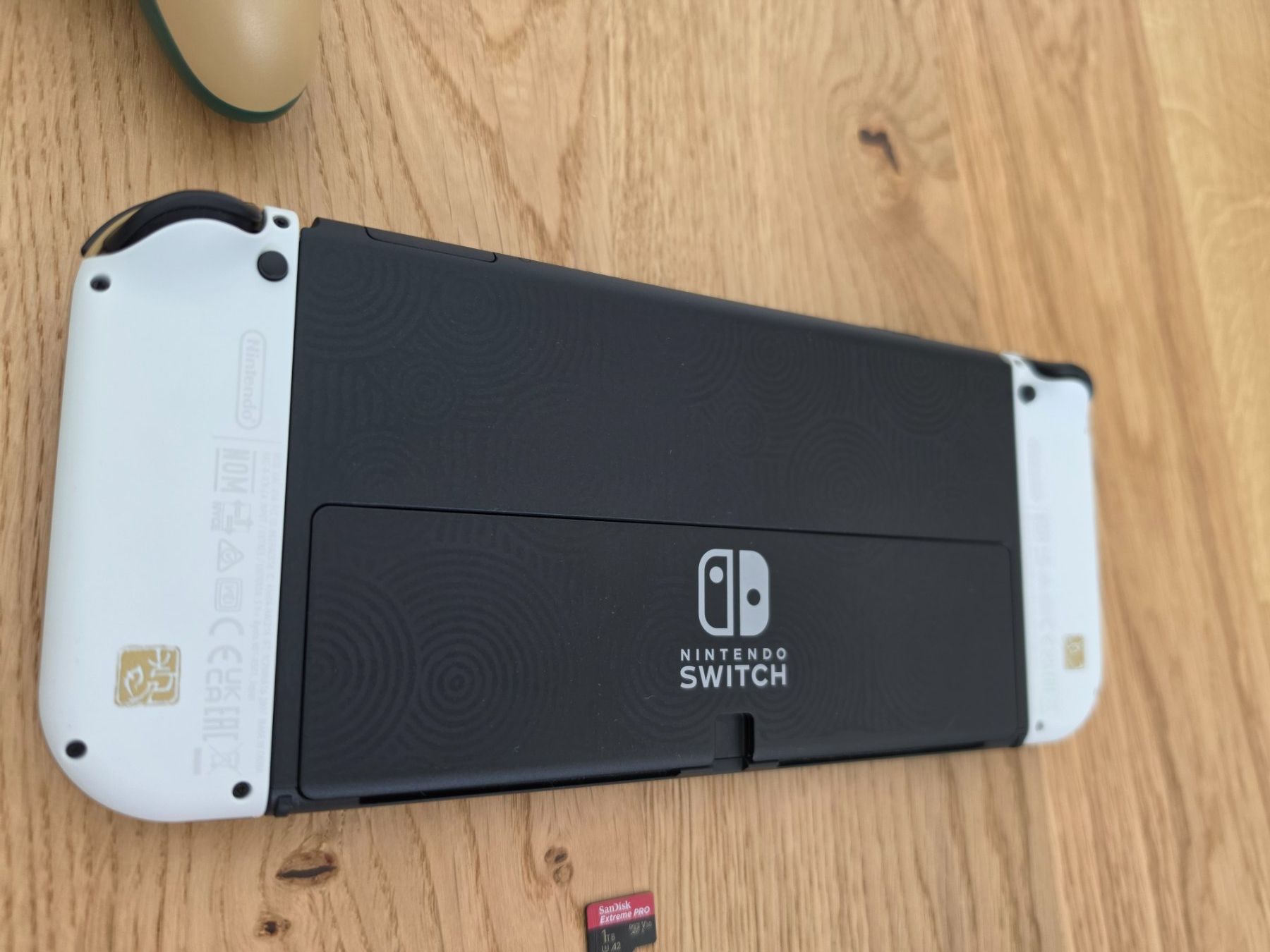 Nintendo Console: Nintendo Switch OLED - TOTK- Edition – Usato da Kaiseraugst venduto da Drakez 3