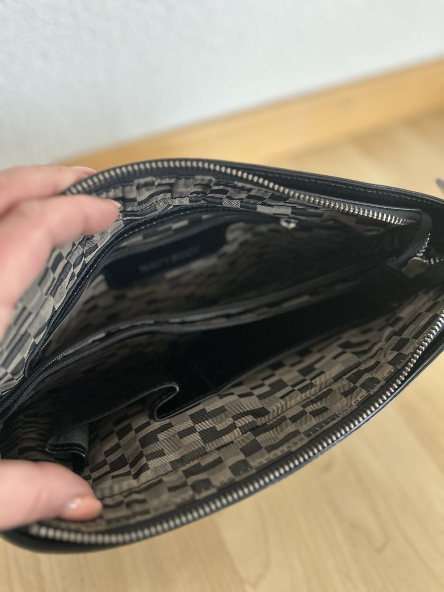 Navyboot Sacs femmes: Navyboot Handtasche aus Lackleder – D'occasion à Zumikon par naiischoen 3
