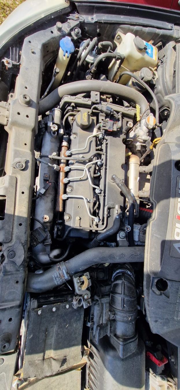 Kia Autos: Kia Carnival diesel – Défectueux à Boncourt par sev_r66z 1