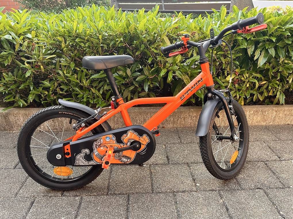 Velos: Vélo enfant BTWIN 16 pouces  – Gebraucht aus Duillier von eve_6f7c 1