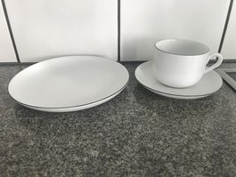 Geschirrset 30 Teile (Marke Atelier - Porzellan)