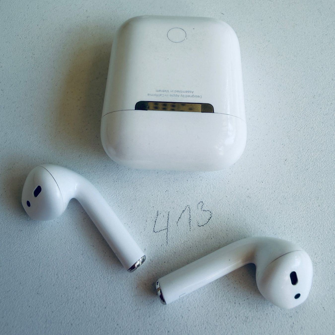 Apple Kopfhörer: Original Apple AirPods 1 Gen. Wireless Kopfhörer & Case – Gebraucht aus Basel von MY.AIRPODS.SHOP 8