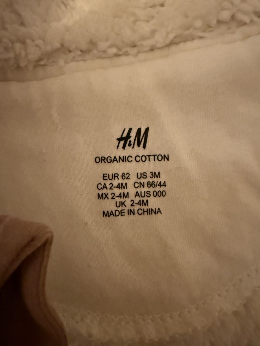 H&M Completi: Winter Overall mit Blumenmuster / Winteranzug • Grösse 62 – Usato da Oberhallau venduto da pbi.99 1