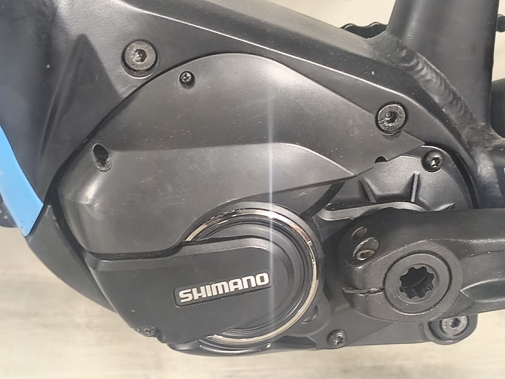 Focus Biciclette: Focus Bolt E-Bike Black Blue Grösse M  – Difettoso da Oberurnen venduto da Schneidi79 3