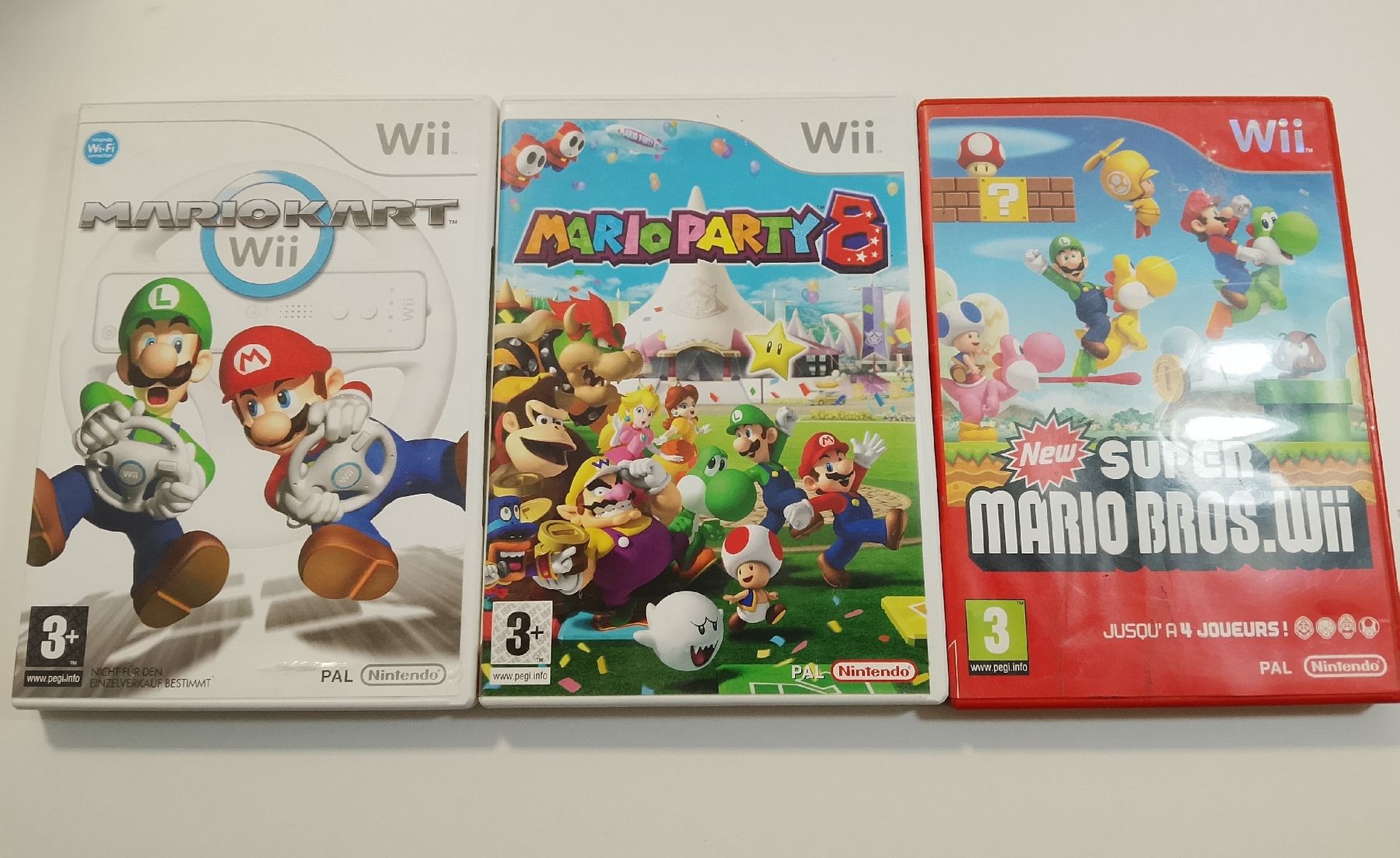 Nintendo Giochi: 3x Wii super Mario Spiele – Usato da Biel/Bienne venduto da Vintage-timearts