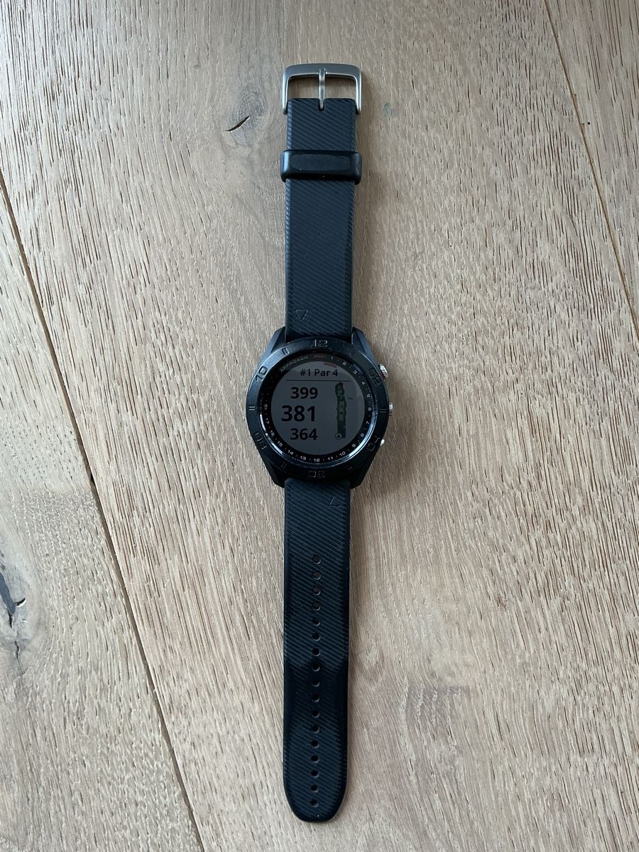Garmin Smartwatch: Garmin Approach S60 GPS Golfuhr mit Ladekabel – Usato da Oberdorf SO venduto da Radix2k