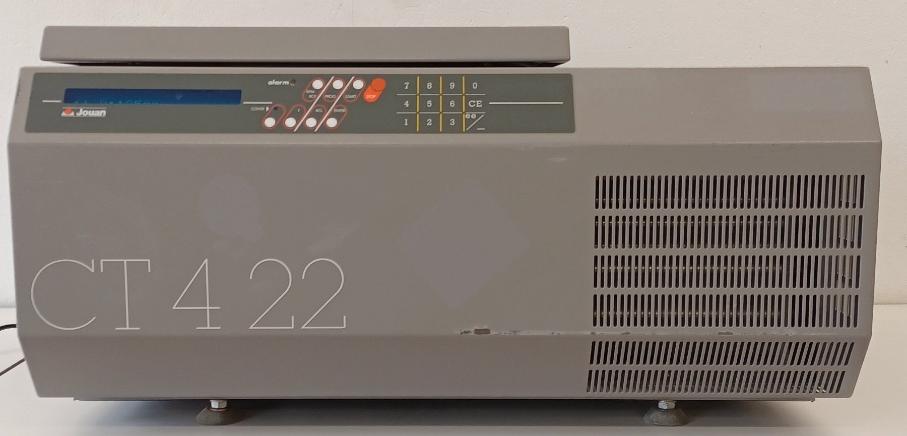 Accessori da laboratorio: Jouan CT 422 Heated/Cooled Centrifuge – Difettoso da Niederdorf venduto da LeptonAG_Labor 1