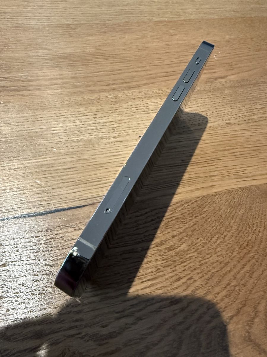 Apple Telefoni cellulari / Smartphones: iPhone 12 Pro 128GB ab 1 CHF – Usato da Pratteln venduto da Helveticar 3
