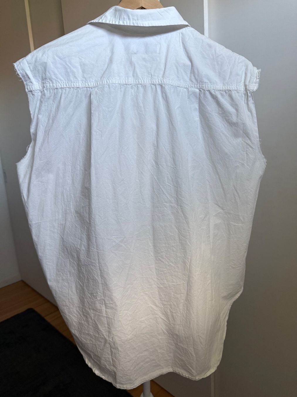 Camicette: Essentiel Antwerp - warmweisse Bluse mit Spitzendetails S M – Nuovo (secondo la descrizione) da Basel venduto da jetzt-wird-gemistet 1