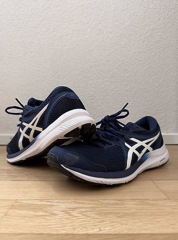 Damenschuhe: Asics Gel Running – Gebraucht aus Dietikon von AgathaJ 3