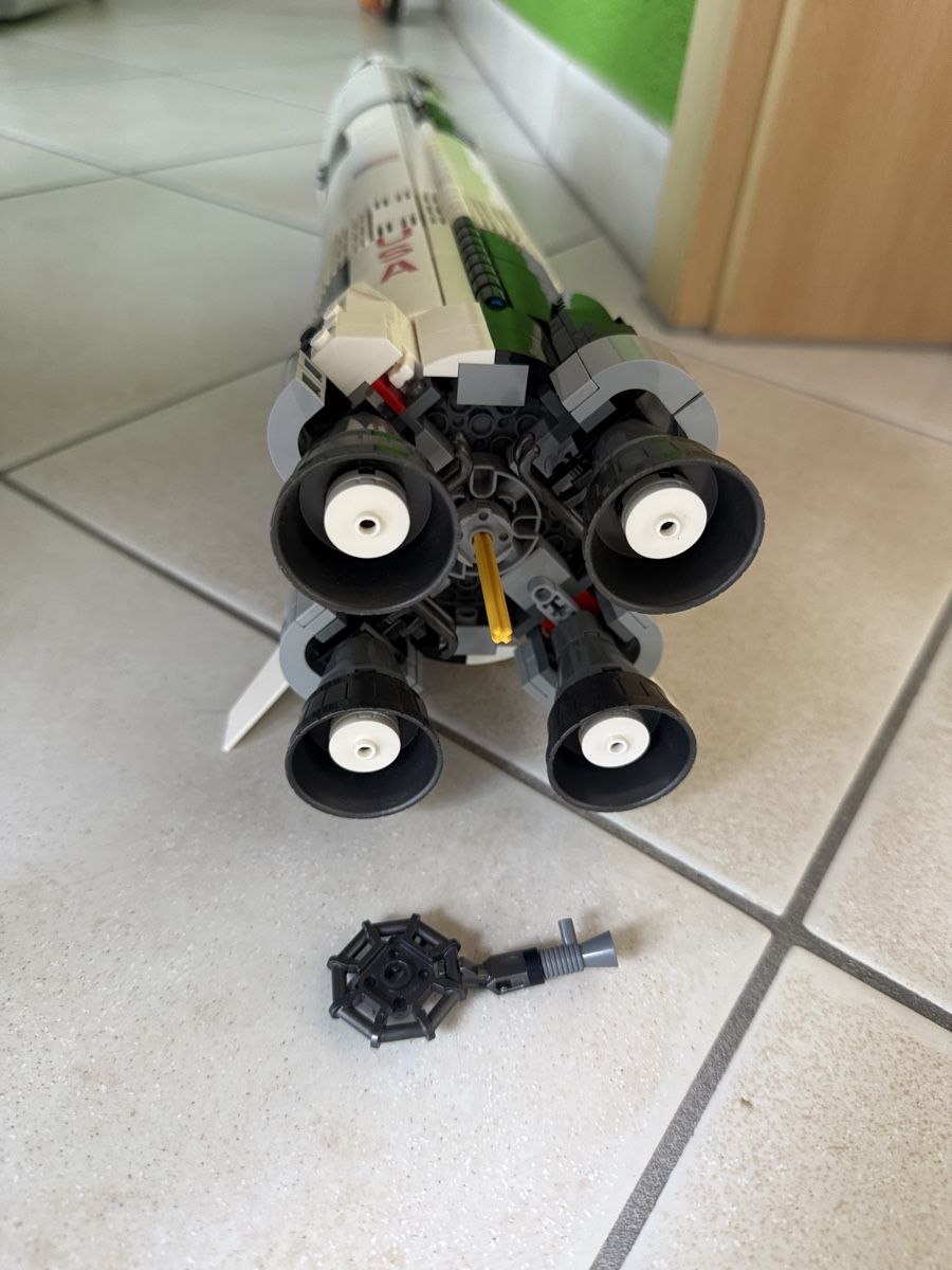 Lego Jeux de construction: Lego Saturn V Rakete 92176 – D'occasion à Oberurnen par Lamaico 2