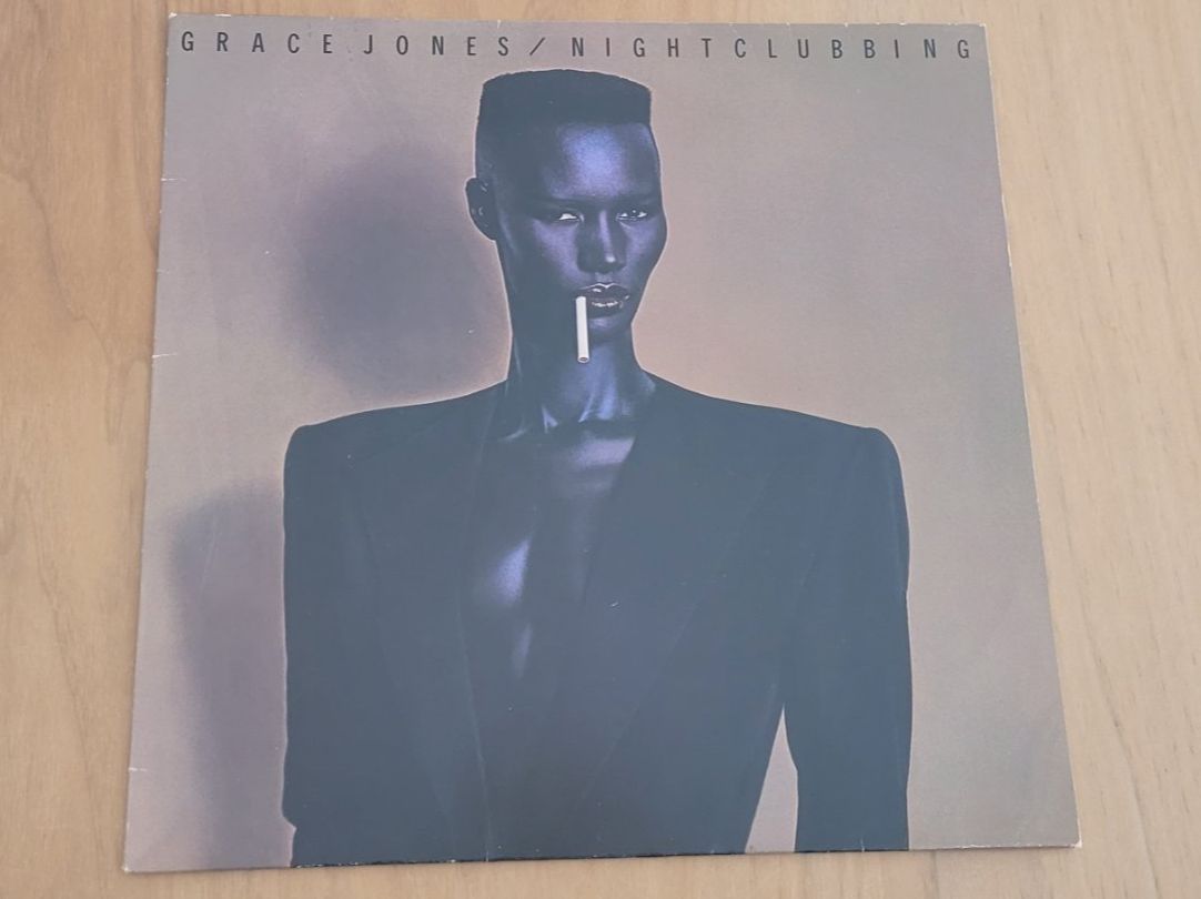 Schallplatten: LP  Grace Jones – Gebraucht aus Martigny von MZ-67