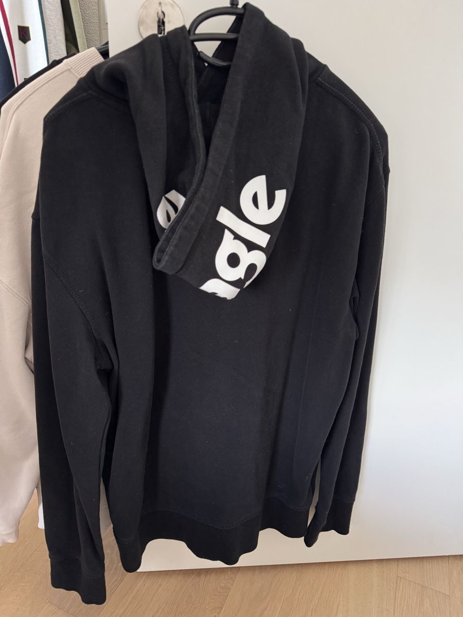 American Eagle Maglioni & Felpe: Herren Kapuzenpullover American Eagle – Usato da Kloten venduto da Tanjaselina 1