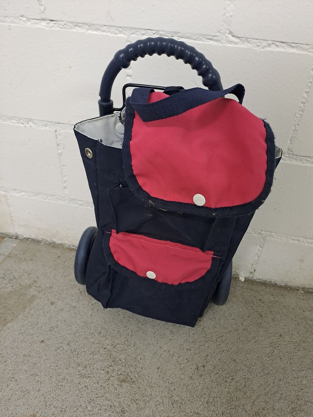Giocattoli: Puppen-Set Reisebett, Buggy, Einkaufswagen – Usato da Rothenburg venduto da 123odermatt 4