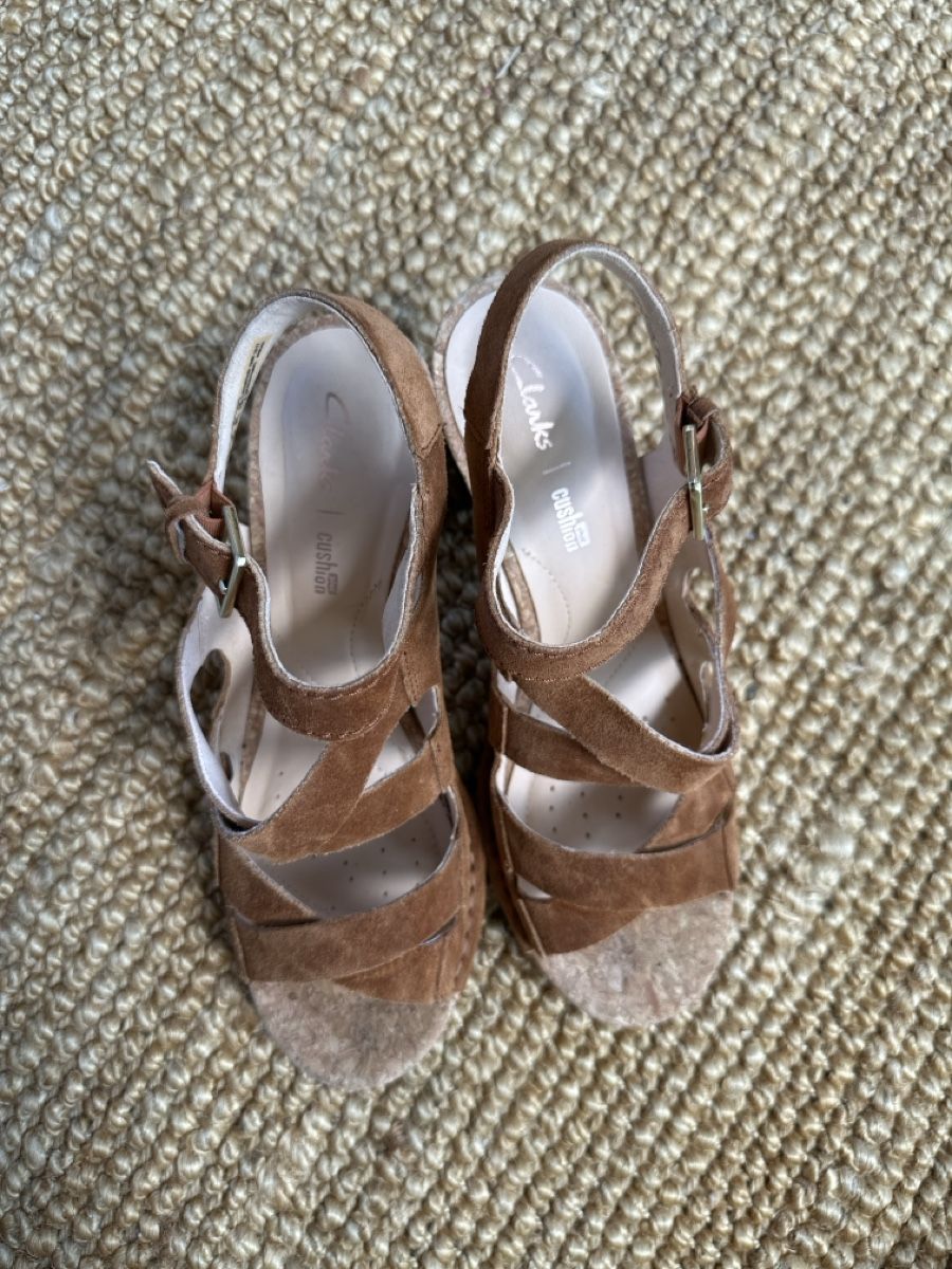 Clarks Chaussures femmes: Clarks sandals – D'occasion à Schlieren par joa_5hbw 1