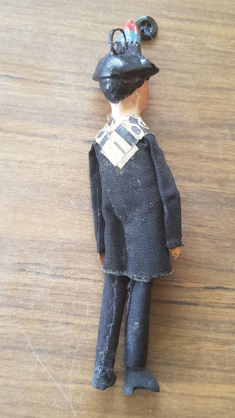 Figuren: Wachmann antik 1900 – Gebraucht aus Mörschwil von antiksalon 7