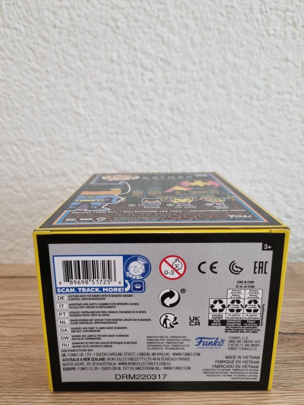 Funko Figuren: Funko Pop Batman #360 (Black Light Glow, Special Edition) – Neu und originalverpackt aus Oberdorf NW von CollectingWorld 5