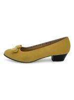 Salvatore Ferragamo Vara Pump EU 40.5 Gelb