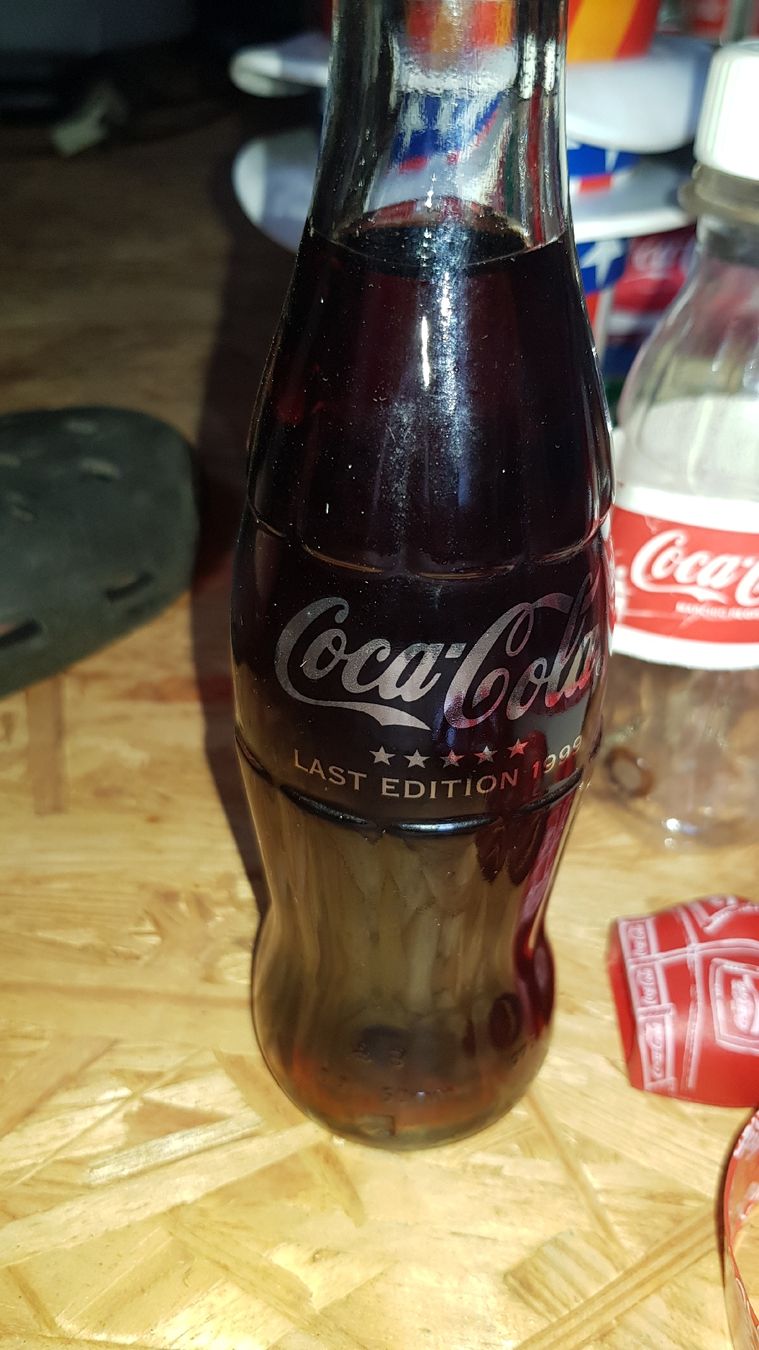 Coca-Cola Bottiglie: Coca Cola Sammlung Coke – Usato da Tägerig venduto da Cellito 3