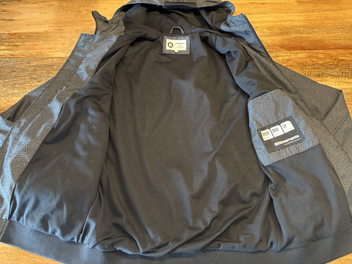 Jack & Jones Giacche: Jack & Jones Core Elements Jacke Gr.M – Usato da Oberdorf SO venduto da sa-na 2