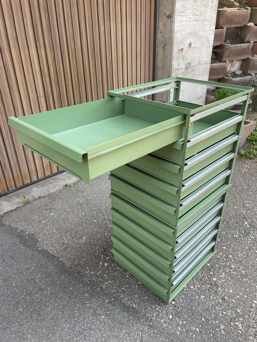 Cassettiere: 2Stk. Schubladenstöcke Militär – Usato da Lauperswil venduto da lee2011 3