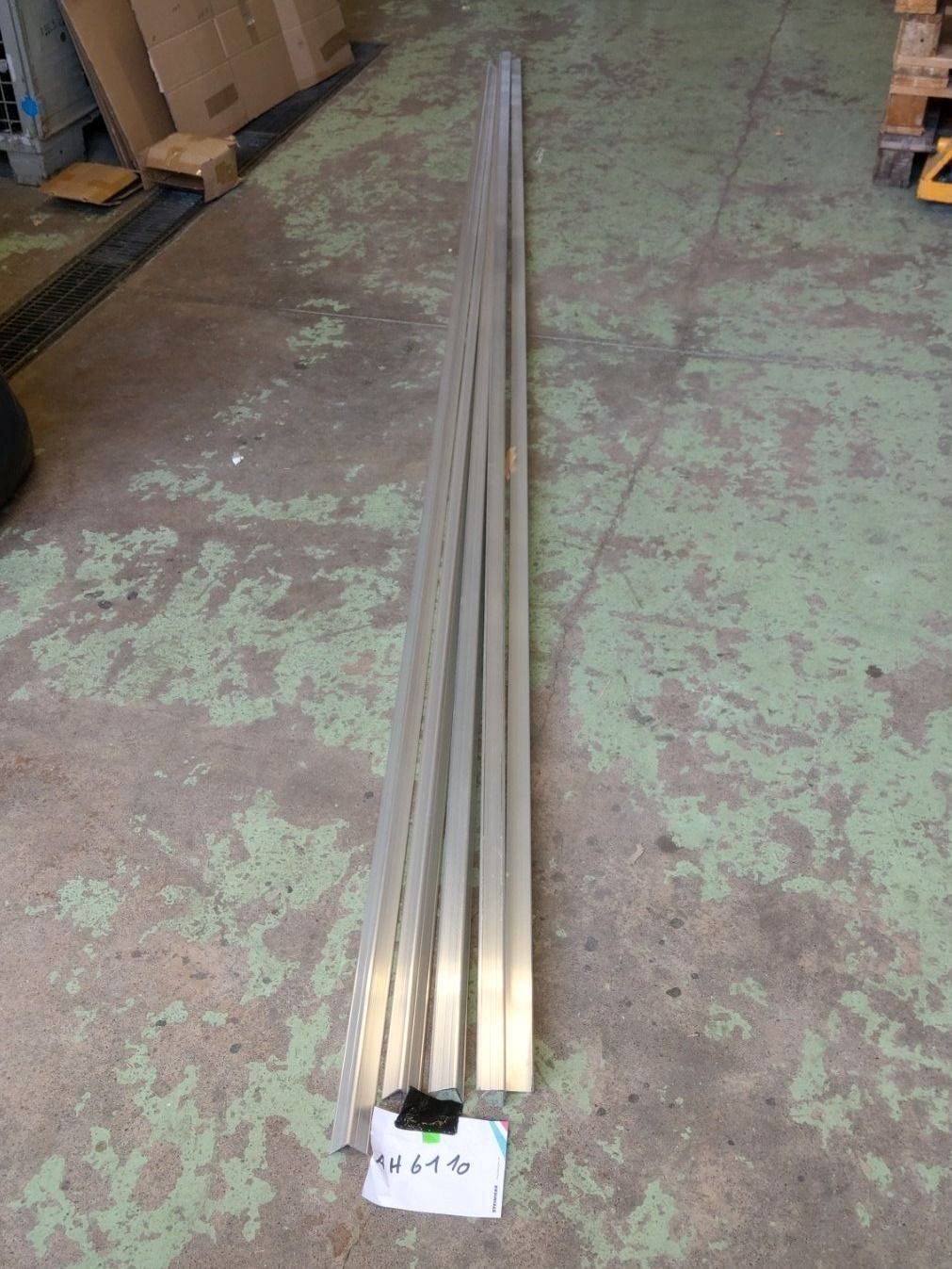 Profile: 8 Meter Aluminium-Kantenschutz 33mm – Neu und originalverpackt aus Däniken SO von Profog1 1