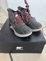 Sorel size 32