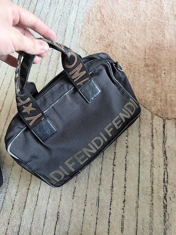 Borse da donna: Fendi Handbag – Usato da Lugano venduto da gre_9lsz
