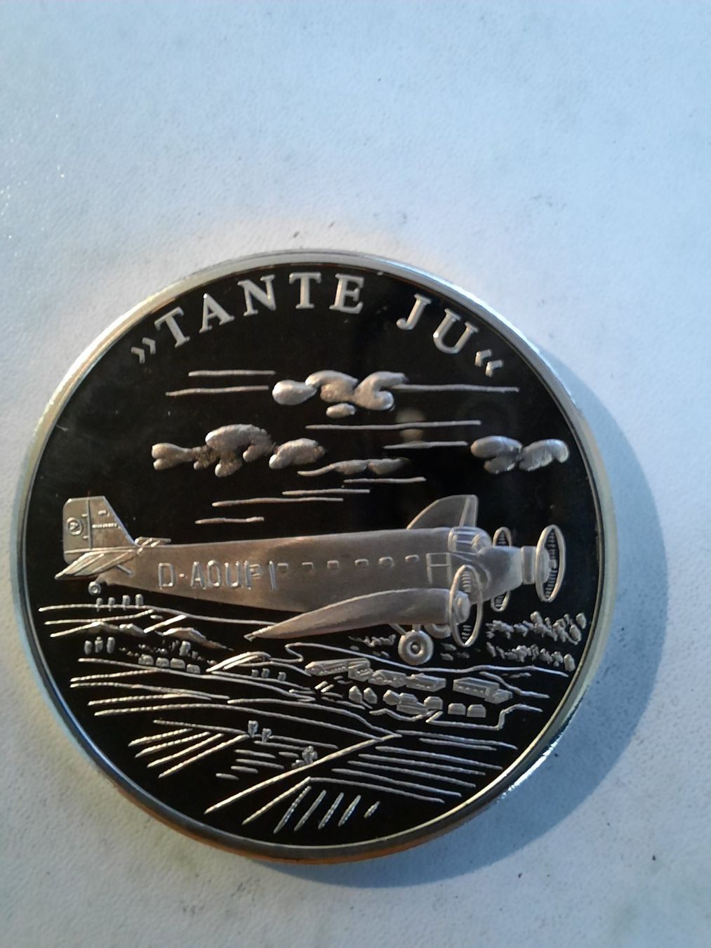 Medaglie: Medaille Tante Ju – Nuovo e nell'imballaggio originale da Allschwil venduto da firechief51 1