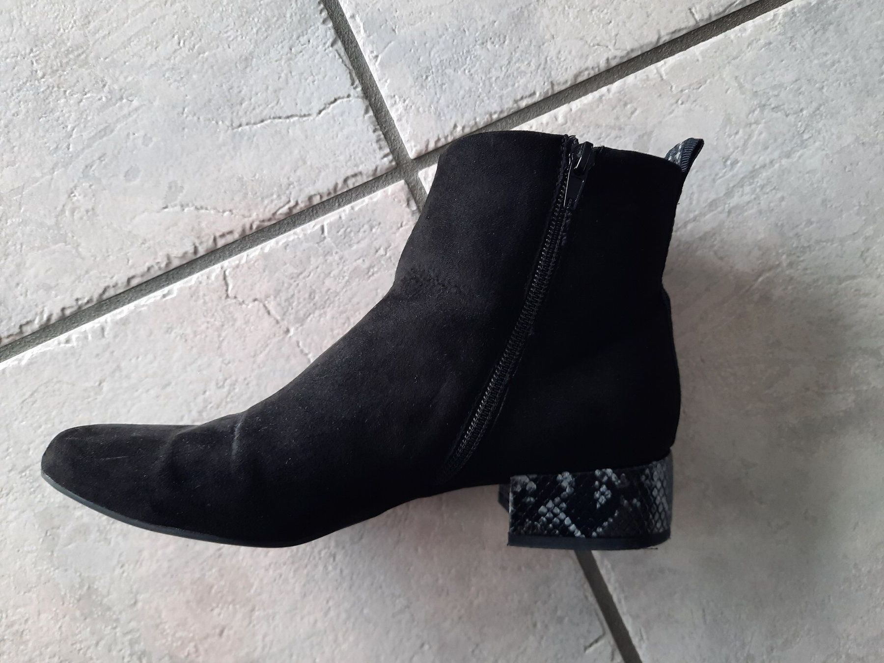 Damenschuhe: Bottines taille 39 – Gebraucht aus Courroux von Soleilpat47 1