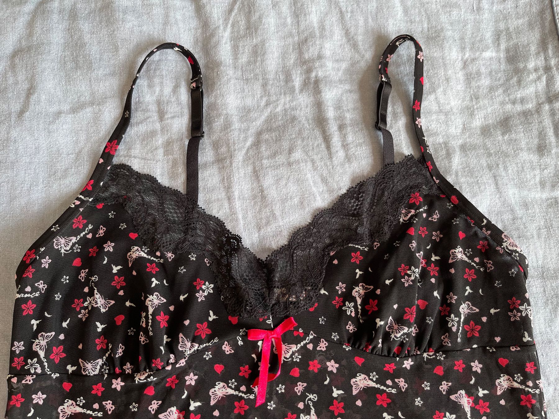 Beldona Top: Beldona, Top, schwarz gemustert, Gr L – Usato da Meggen venduto da tulipe21 1