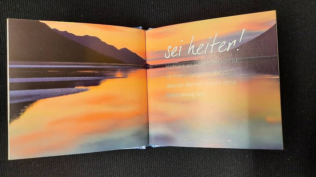Livres: Geschenkbuch "Denk doch mal an dich" – Neuf (Voir description) à Giswil par aethra 1