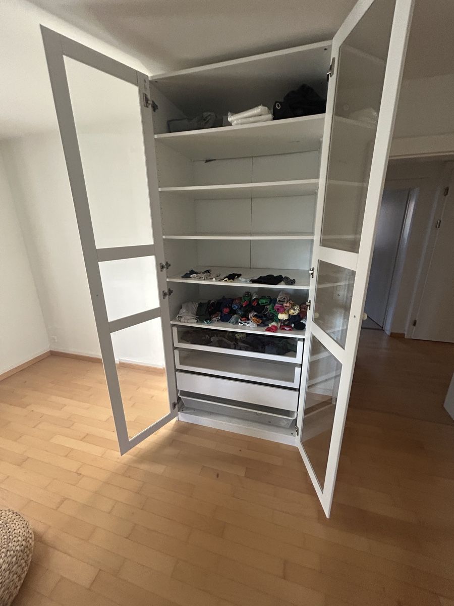 Ikea Armoires: Ikea Kleiderschrank PAX – D'occasion à Zürich par Tomo420 1