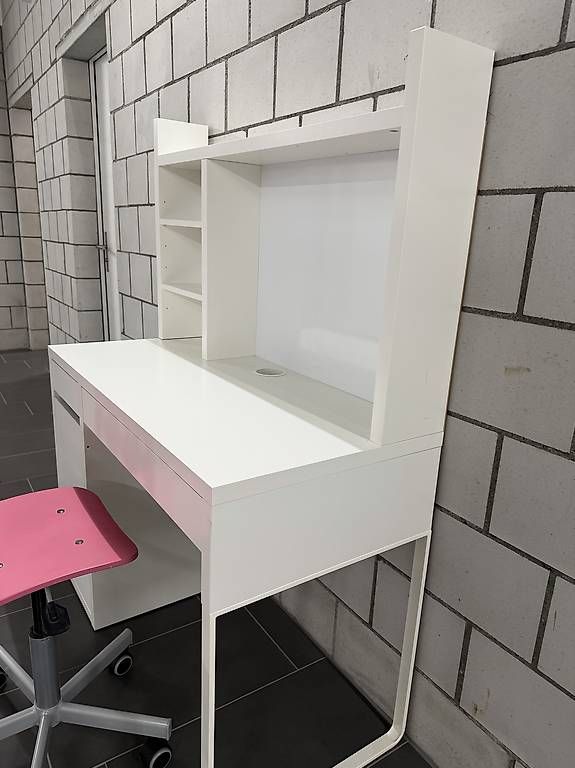 Scrivanie: Bürovorrichtung Kind  – Usato da Ostermundigen venduto da Loeru7 1
