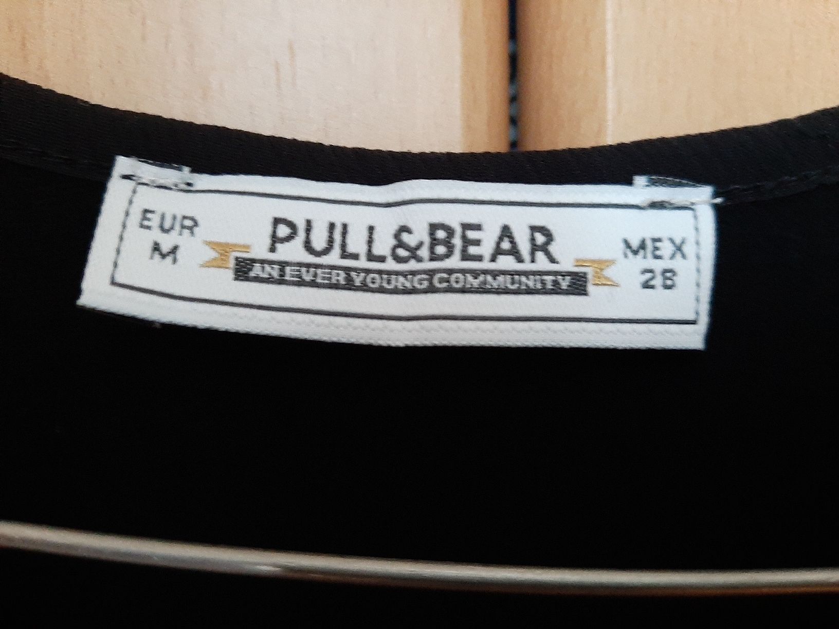 Pull&Bear Tops: Pull&Bear top noir taille M – Neu (gemäss Beschreibung) aus Lausanne von del_tpq5 5