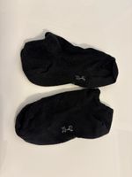 Schwarze Frauensöckchen Grösse 39-42 - gebraucht (Nr 17)