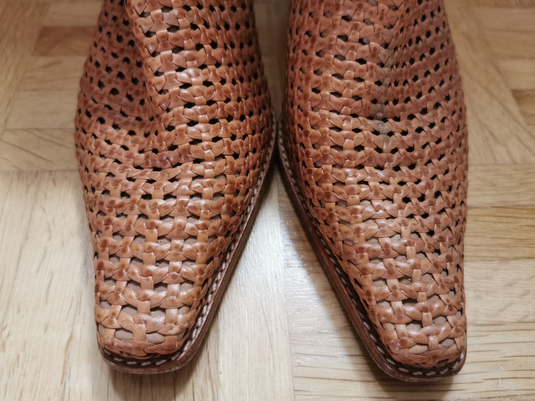 Stuart Weitzman Scarpe da donna: Stiefeletten Stuart Weitzman Gr. 37 1/2 – Usato da Stäfa venduto da flamingo_17 3