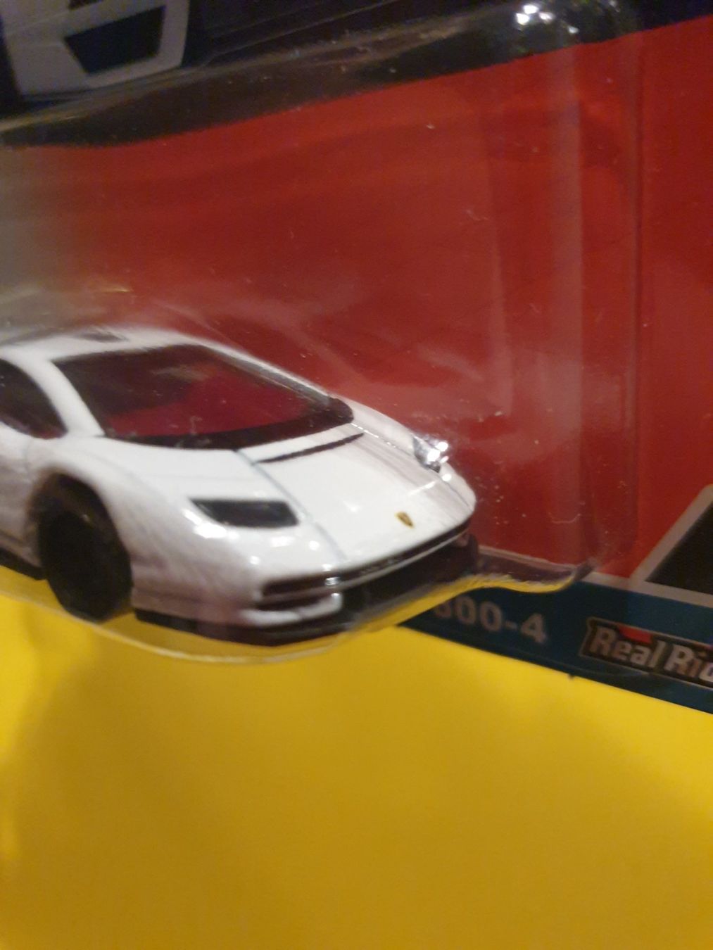 Hot Wheels Modellautos: Hot Wheels LAMBORGHINI COUNTACH LPI 800-4 – Neu und originalverpackt aus Oftringen von Rotor 3