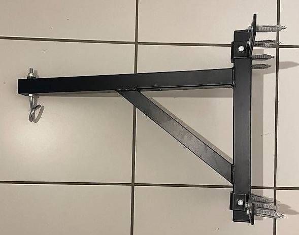 Supporti a parete: Boxsackaufhängung Wand – Usato da Liestal venduto da kwonn