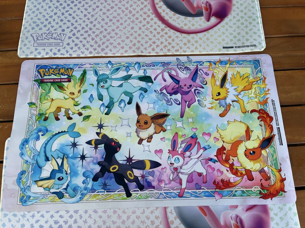 Tapis de jeu: Pokemon  – D'occasion à Schüpbach par Tluky 1