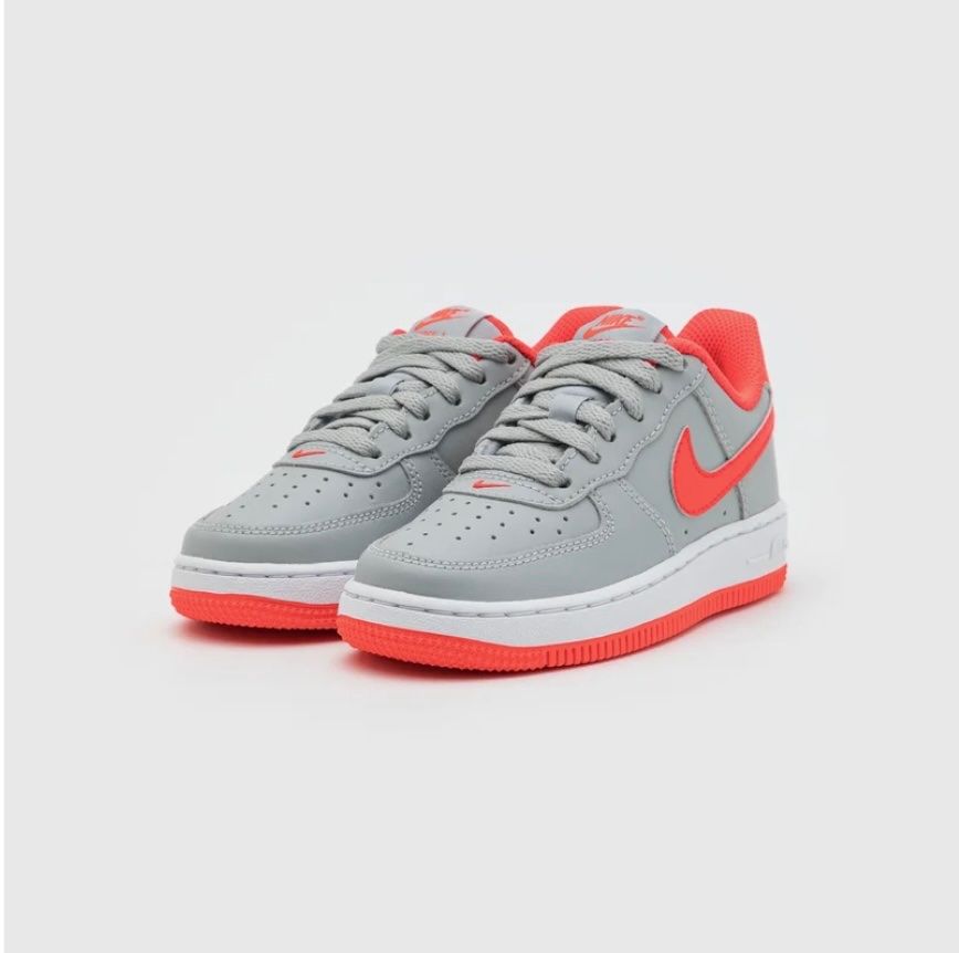 Nike Scarpe per ragazzi: Nike Air Force 1 Gr. 34 NEU – Nuovo e nell'imballaggio originale da Waltenschwil venduto da hansnine 1