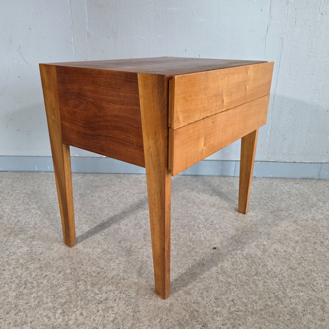 Kommoden: 1 x 1960 Night-Stand, Kommode Nachttisch Schubladenkommode – Gebraucht aus Nottwil von Wondewa-Shop 5