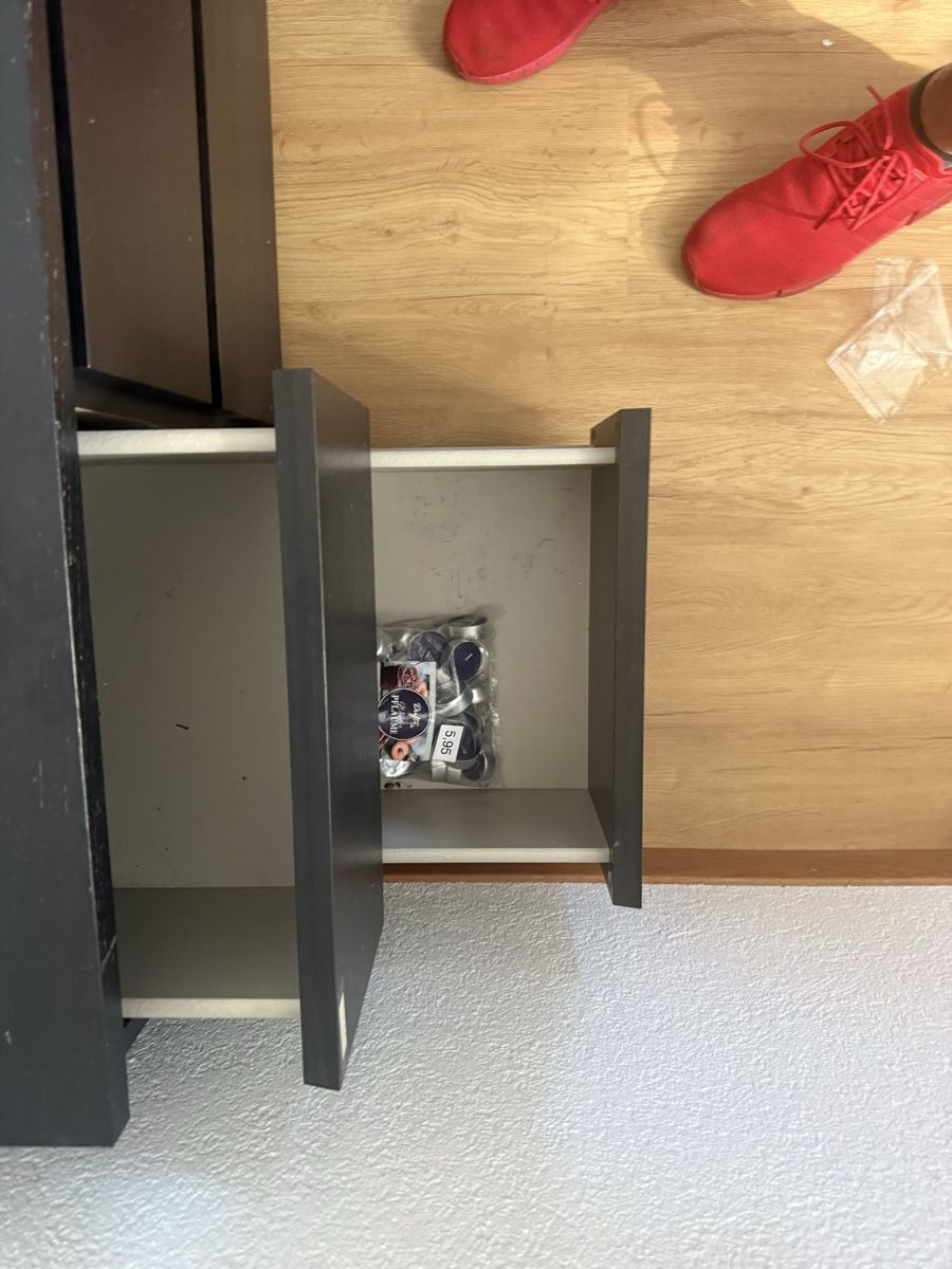 Kommoden: Kommode dunkelbraun IKEA, 6 Schubladen, gebraucht – Gebraucht aus stans von zie_m2nf 3