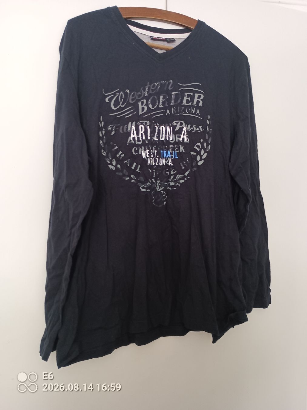 Maglioni & Felpe: Schwarzes Langarmshirt – Usato da Zürich venduto da Mitzi6