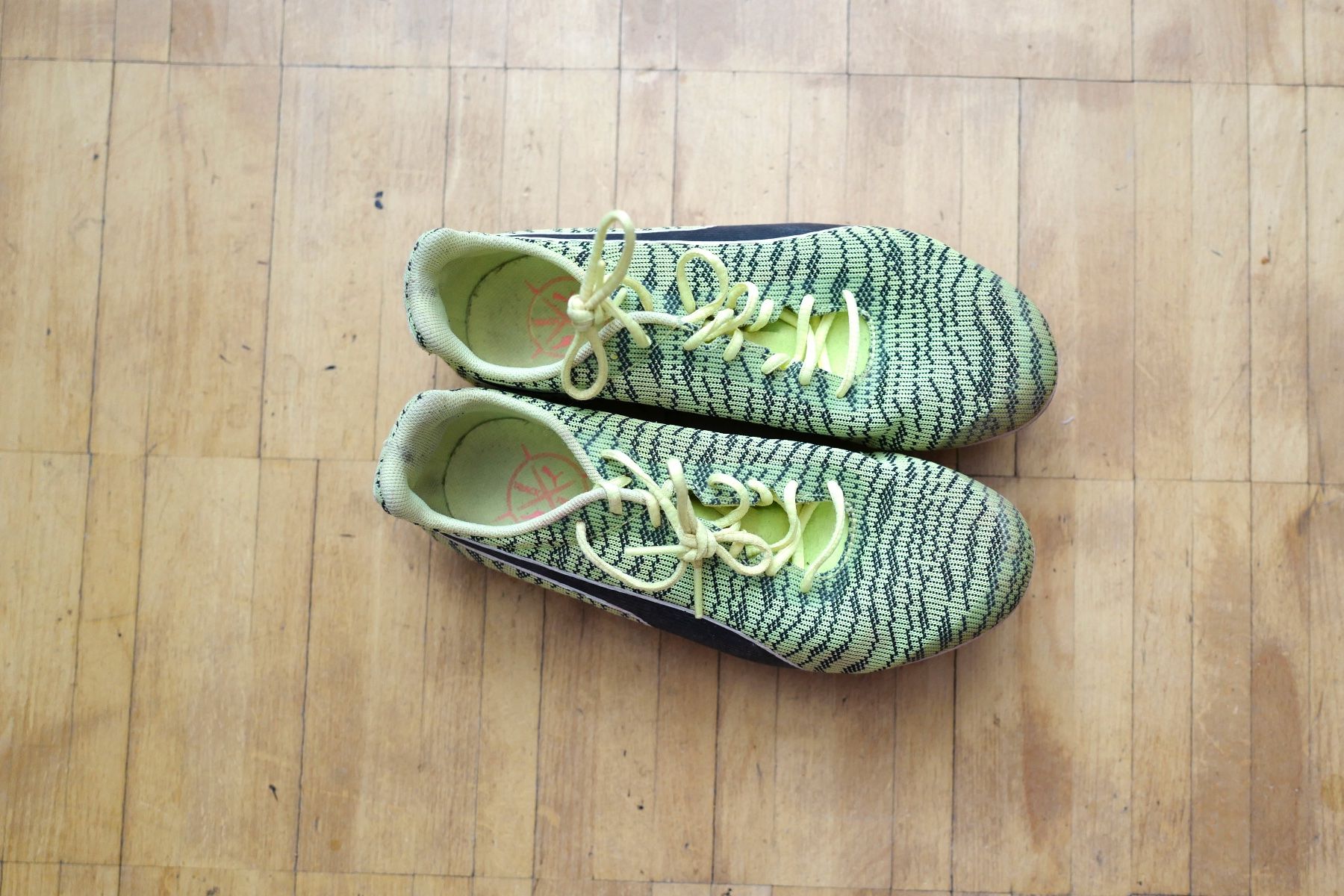 Chaussures garçon: LA Laufschue Kinder – D'occasion à Biel/Bienne par mcmilan1