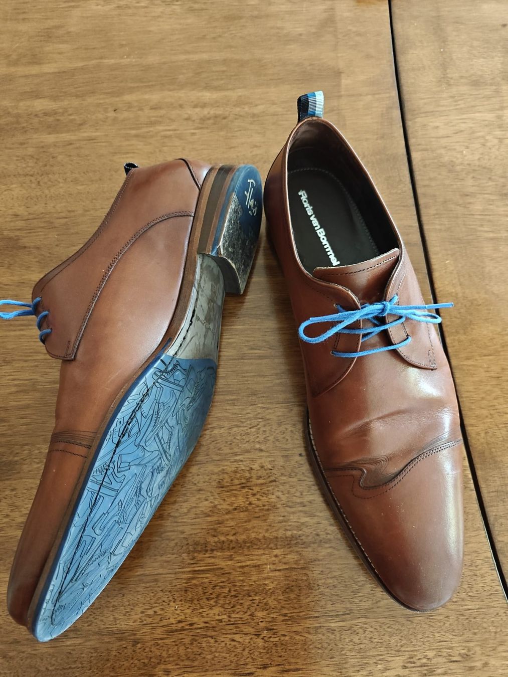 Scarpe da uomo: Chaussures/Schuhe  FLORIS VAN BOMMEL  Pointure/Grösse : 44 – Usato da Féchy venduto da piter1 1