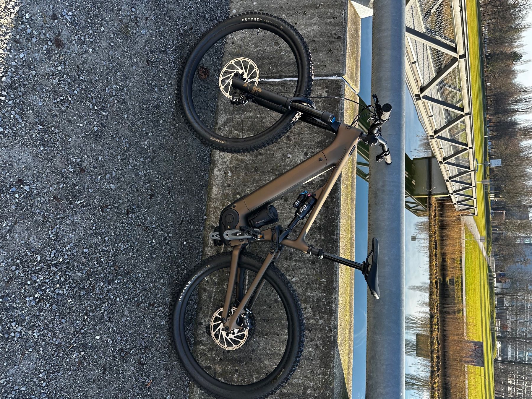 Specialized Biciclette: Fast Neues Specialized Turbo Levo Expert Full Carbon – Usato da glattbrugg venduto da Sali11 8