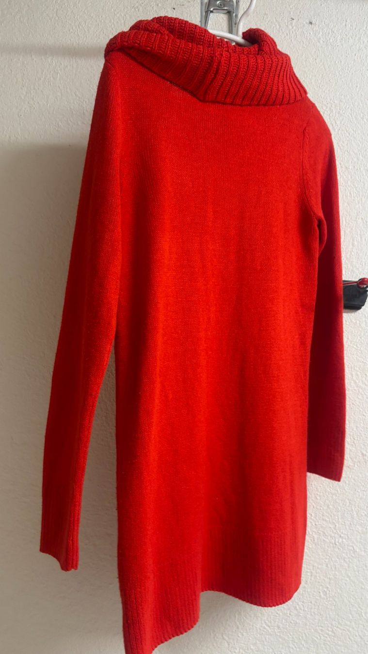 H&M Maglioni & Felpe: Roter Strick-Rollkragenpullover, Gr. S       (7) – Usato da Wallisellen venduto da AS.TZ. 1